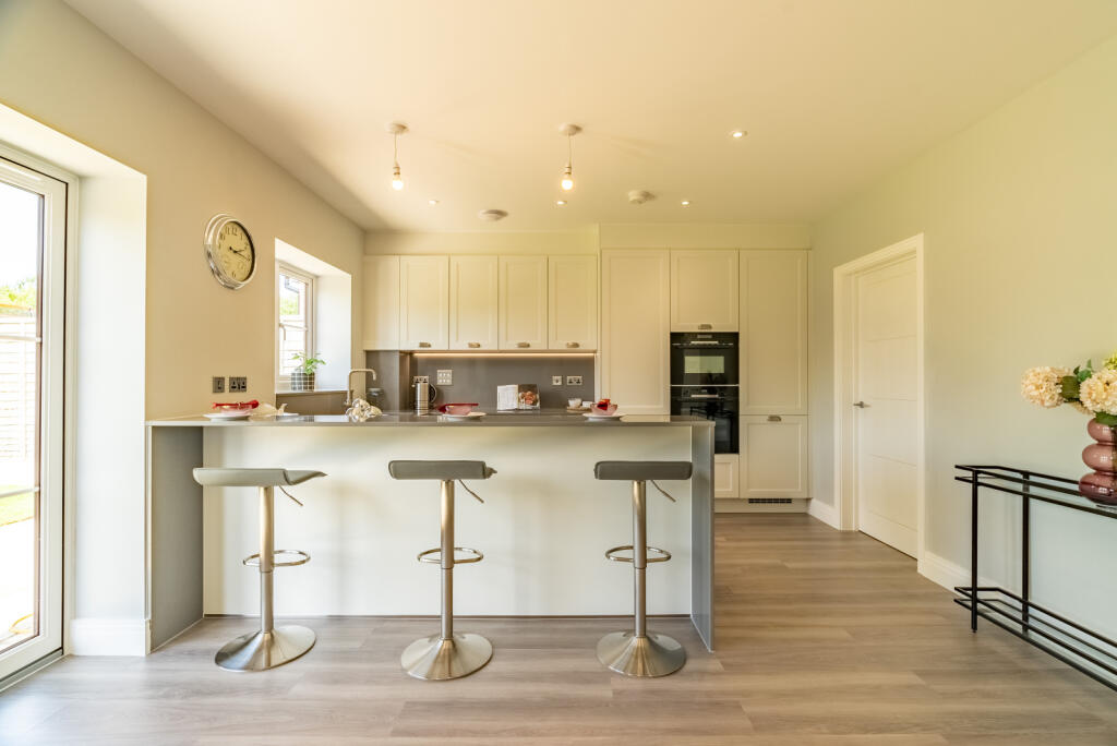 Additional image 8 of Mulberry Place, Smallford, St. Albans, Hertfordshire, AL4