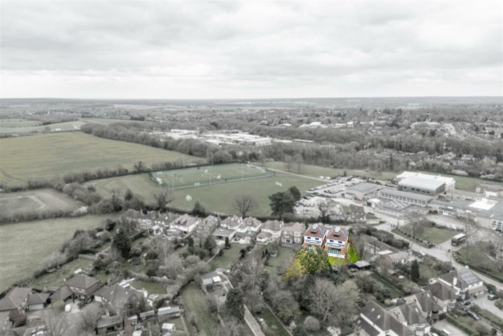 Additional image 59 of Sandridgebury Lane, St. Albans