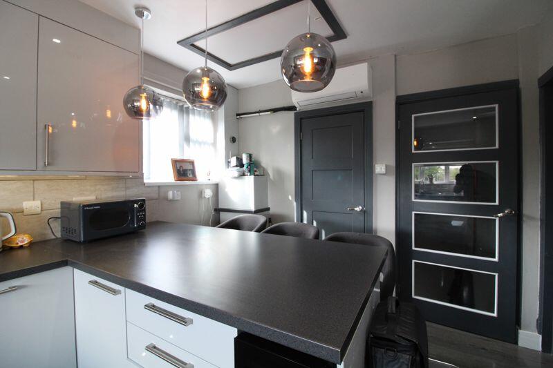 Additional image 4 of CHAIN FREE on Long Cutt, St. Redbourn