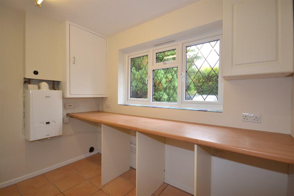 Additional image 19 of Pie Corner, Flamstead