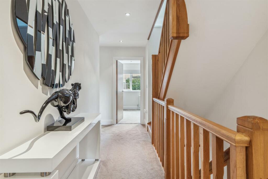 Additional image 11 of Ragged Hall Lane, St. Albans, AL2