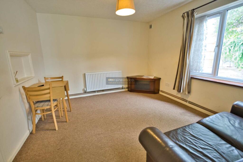 Additional image 6 of De Havilland Close, Hatfield