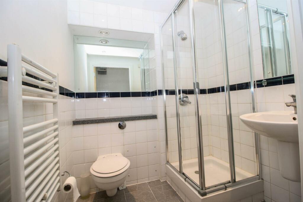 Additional image 4 of Pioneer, 42 Ryland Street