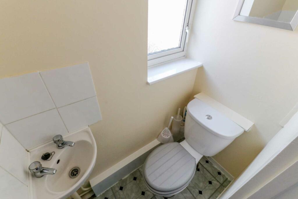 Additional image 13 of Ferndells, Hatfield