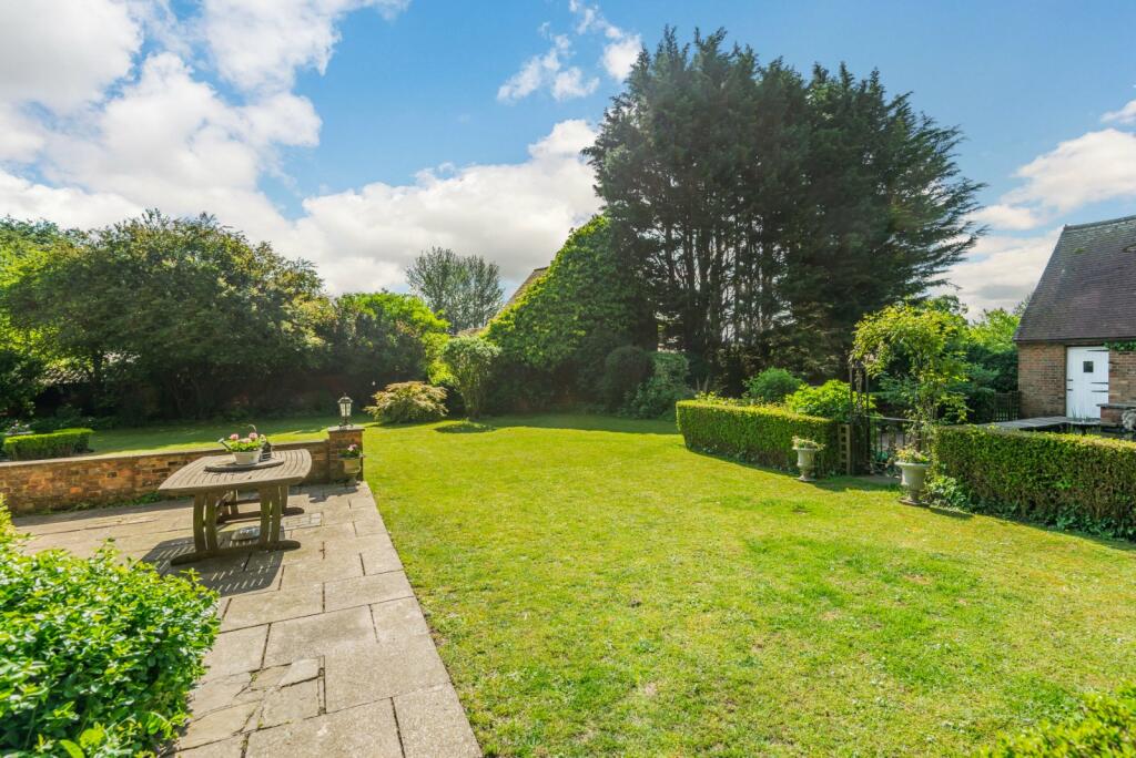 Additional image 22 of Sandridgebury Lane, Sandridgebury, St. Albans, Hertfordshire