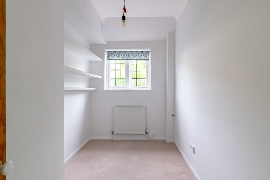 Additional image 11 of Manland Avenue, Harpenden, Hertfordshire, AL5