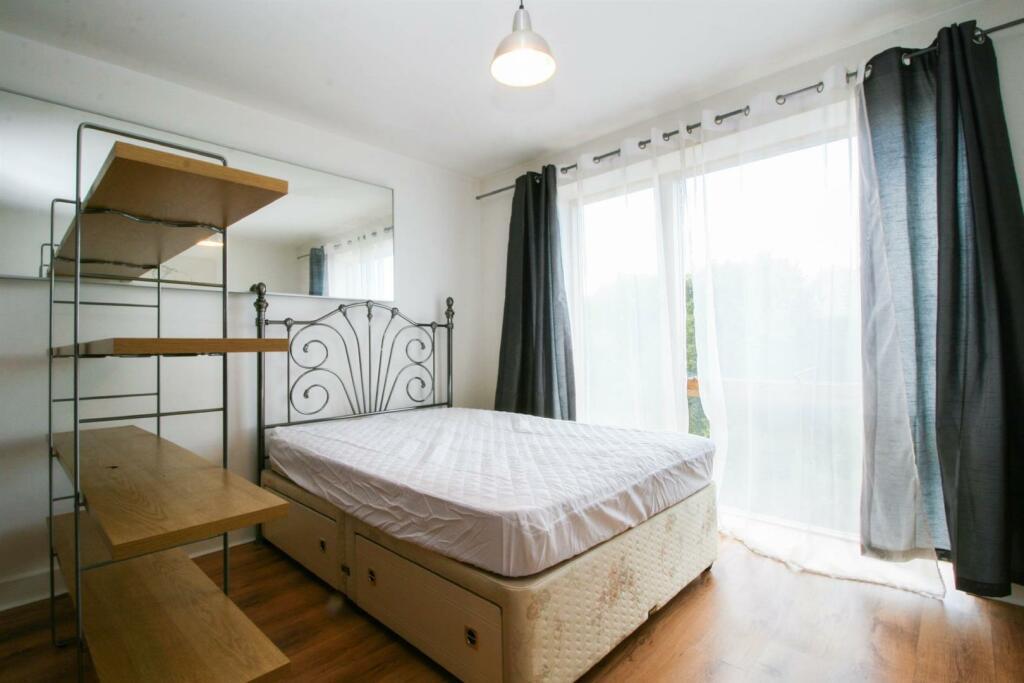 Additional image 2 of Pioneer, 42 Ryland Street