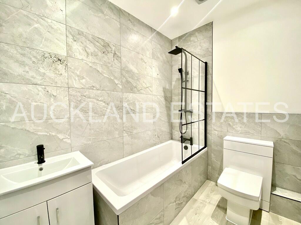 Additional image 10 of High Street, London Colney