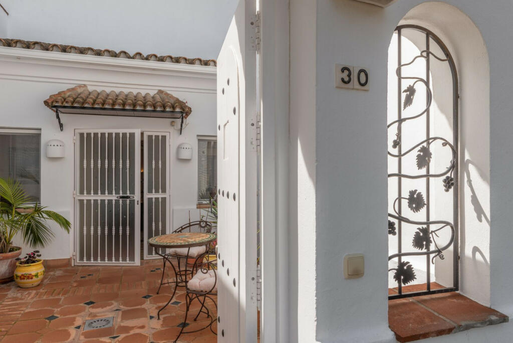 Primary image of Andalucia, Cádiz, Benalup Casas Viejas, Spain