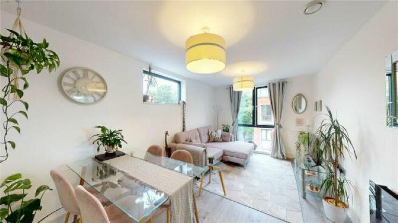 Alcester Road, Birmingham, B13