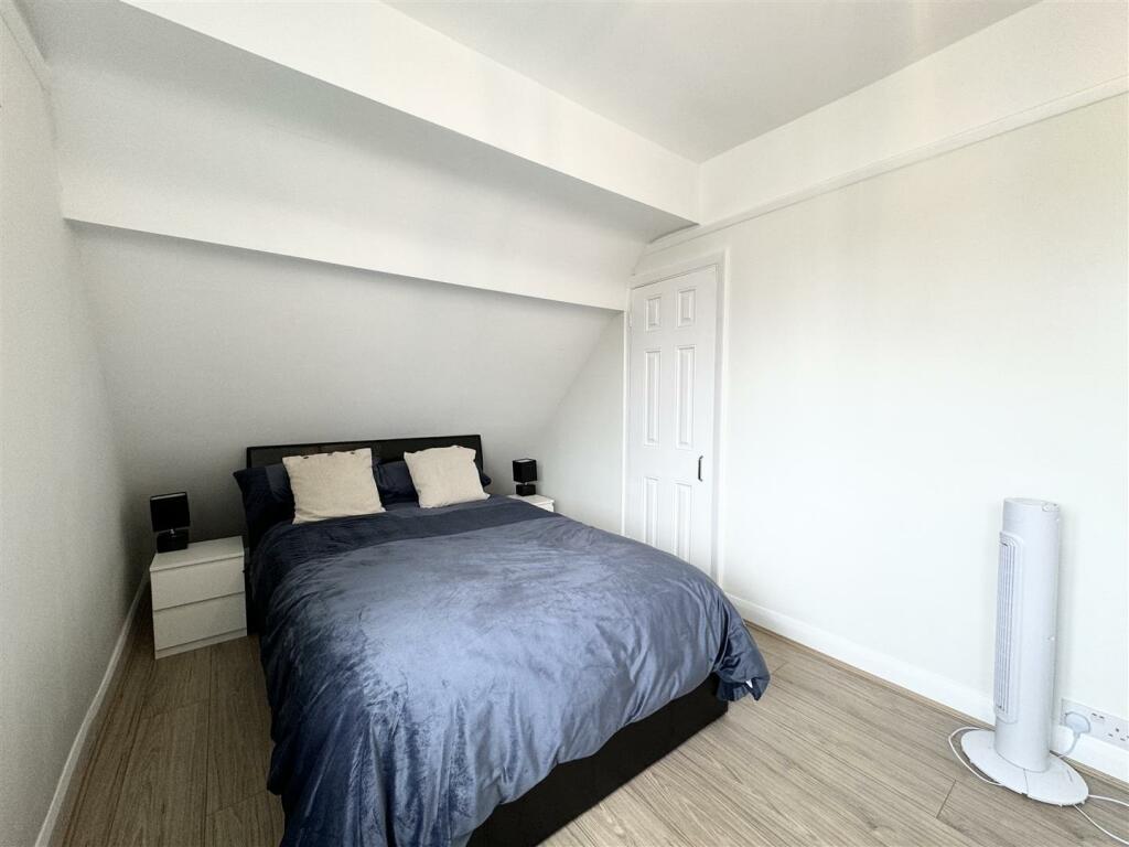 Additional image 19 of Beeches Drive, Birmingham