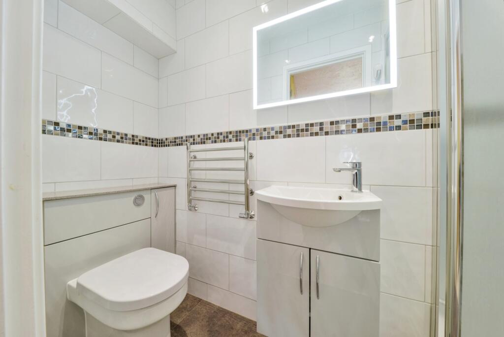 Additional image 13 of Honeymead, Welwyn, AL6