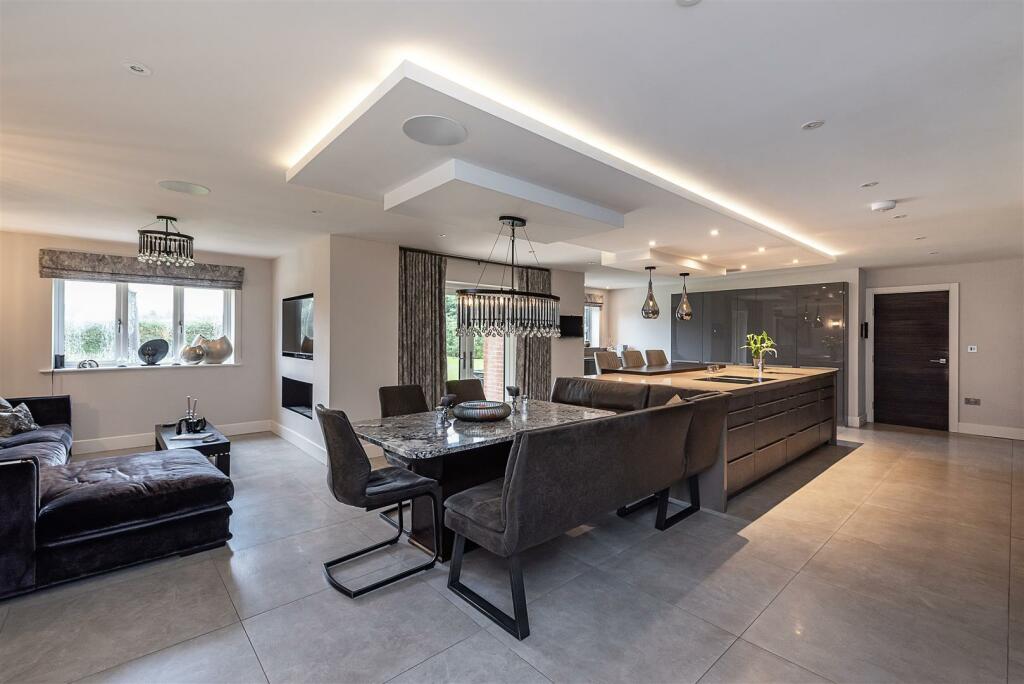 Additional image 3 of The Common, Harpenden