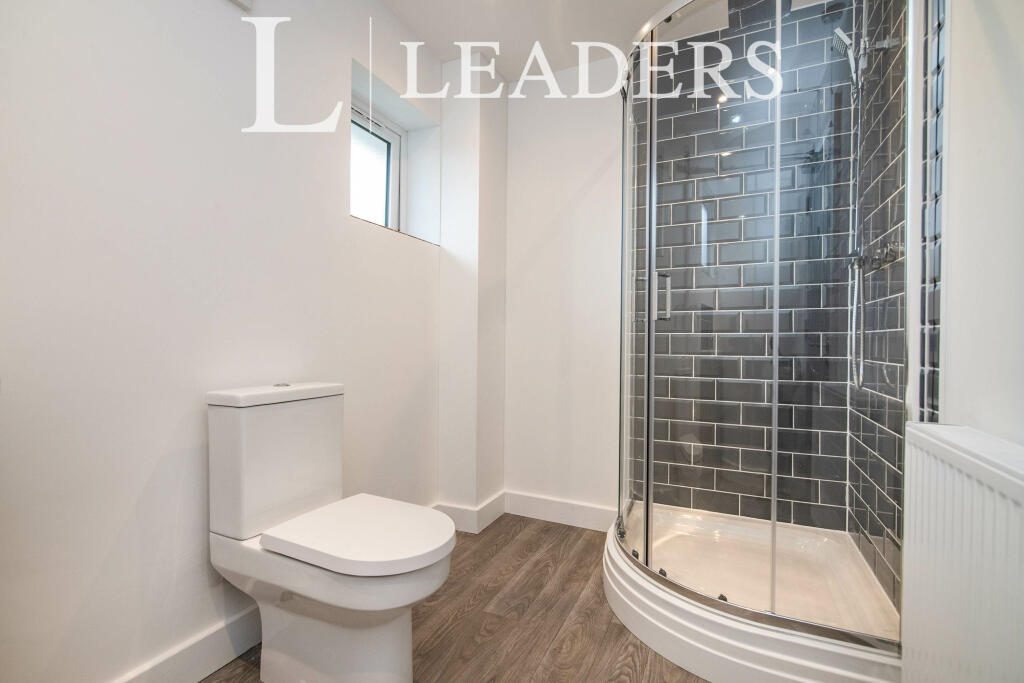 Additional image 7 of Room 5, Adams Hill, B32