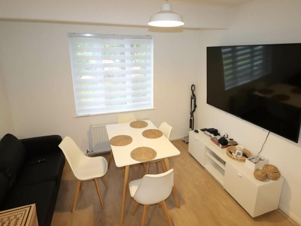 Additional image 4 of Tomsfield, Hatfield, Hertfordshire