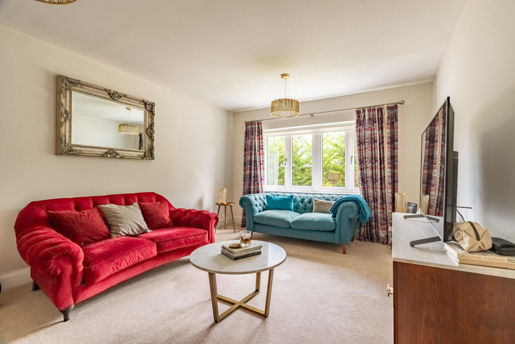 Additional image 8 of The Kestrels, Bucknalls Drive, Bricket Wood, St. Albans, AL2