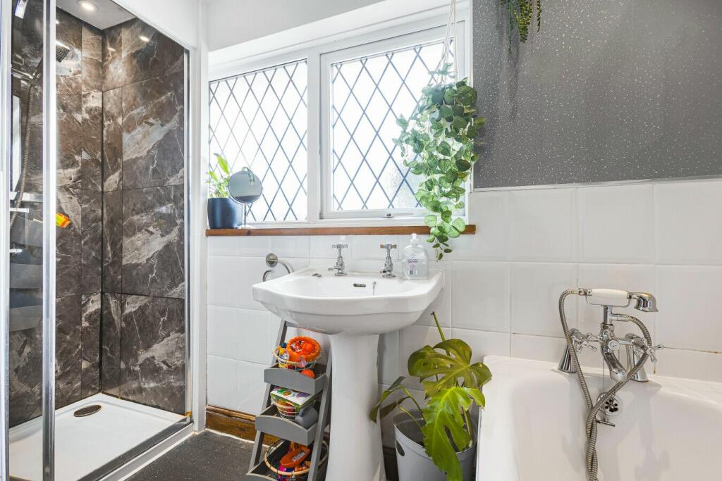 Additional image 22 of Puttocks Drive, Welham Green,  AL9 7LW