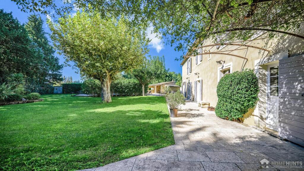 Additional image 3 of Provence-Alps-Cote d`Azur, Bouches-du-Rhône, Cabannes, France