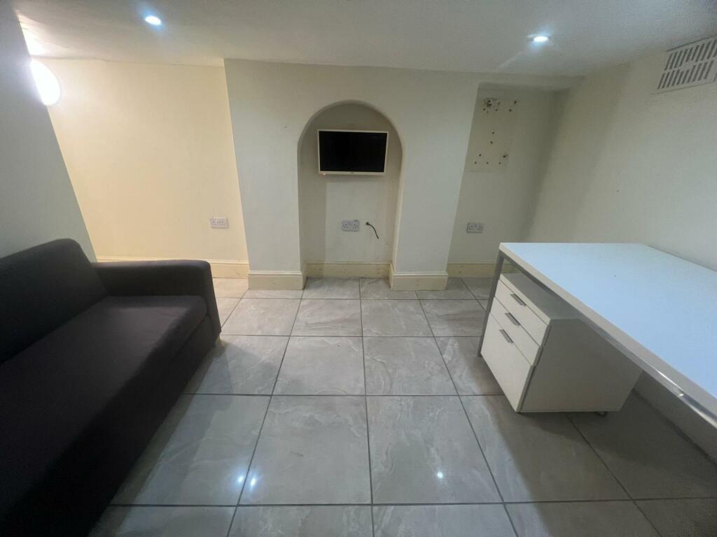 Additional image 11 of Anderton Park Road, Moseley