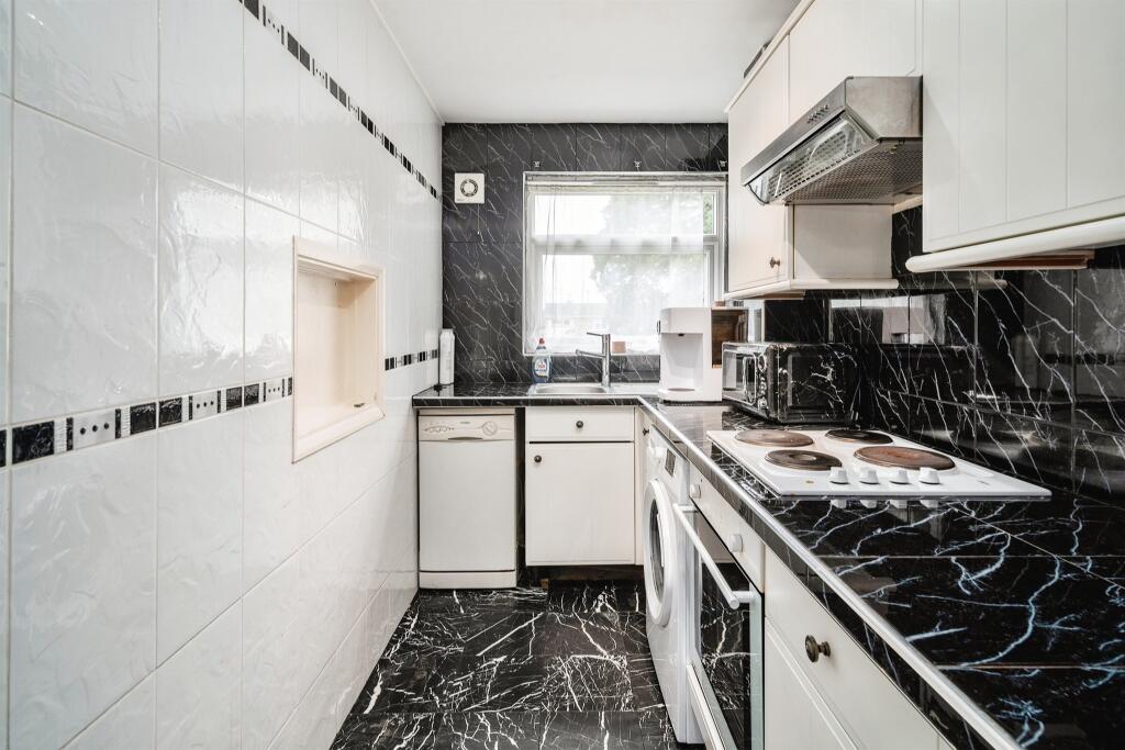 Additional image 4 of Milton Road, Harpenden