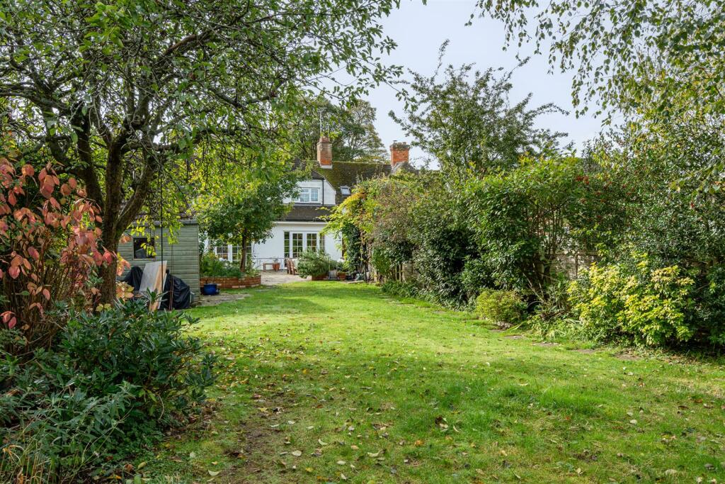 Additional image 2 of Pottersheath Road, Welwyn