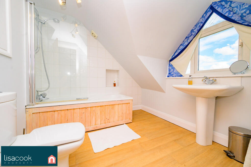 Additional image 24 of Park Street Lane, St Albans, AL2