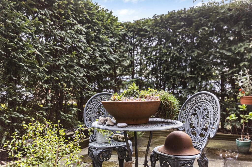 Additional image 18 of Bedwell Park, Essendon, Hertfordshire, AL9