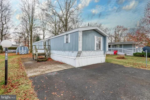194 Conodoguinet Mobile Estate, Newville, PA 17241
