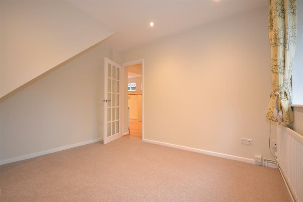 Additional image 21 of Pie Corner, Flamstead