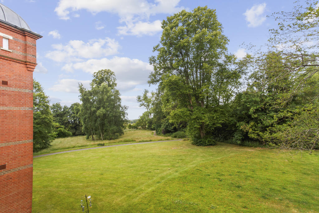 Additional image 11 of The Brownings, Napsbury Park, AL2