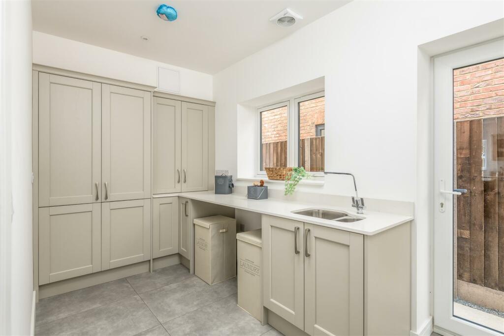 Additional image 14 of Sandridgebury Lane, St. Albans