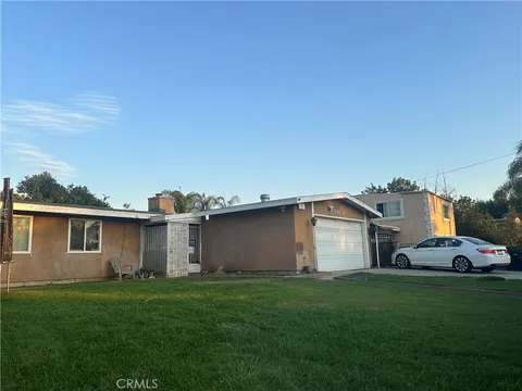 941 S Sycamore Avenue, Rialto, CA 92376