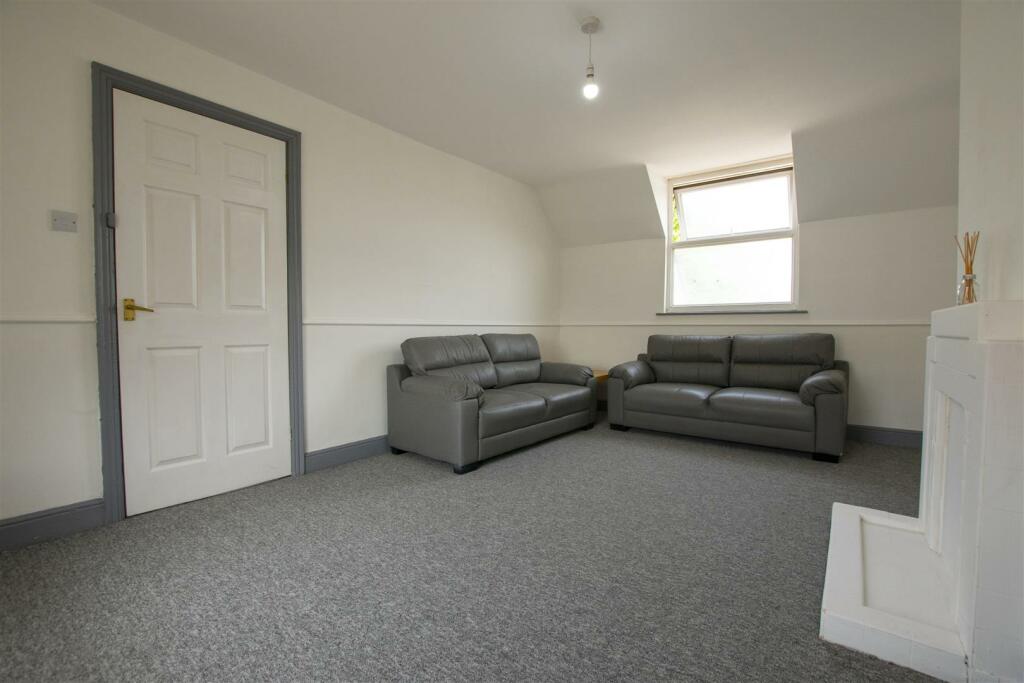 Additional image 2 of Oak Tree Lane, Selly Oak, Birmingham