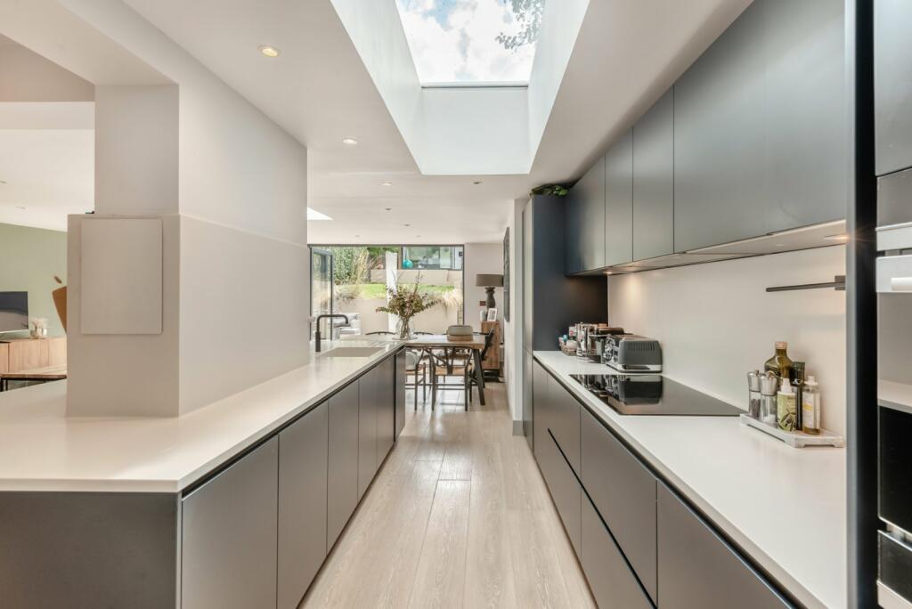 Additional image 5 of Batchwood Drive, St. Albans, Hertfordshire