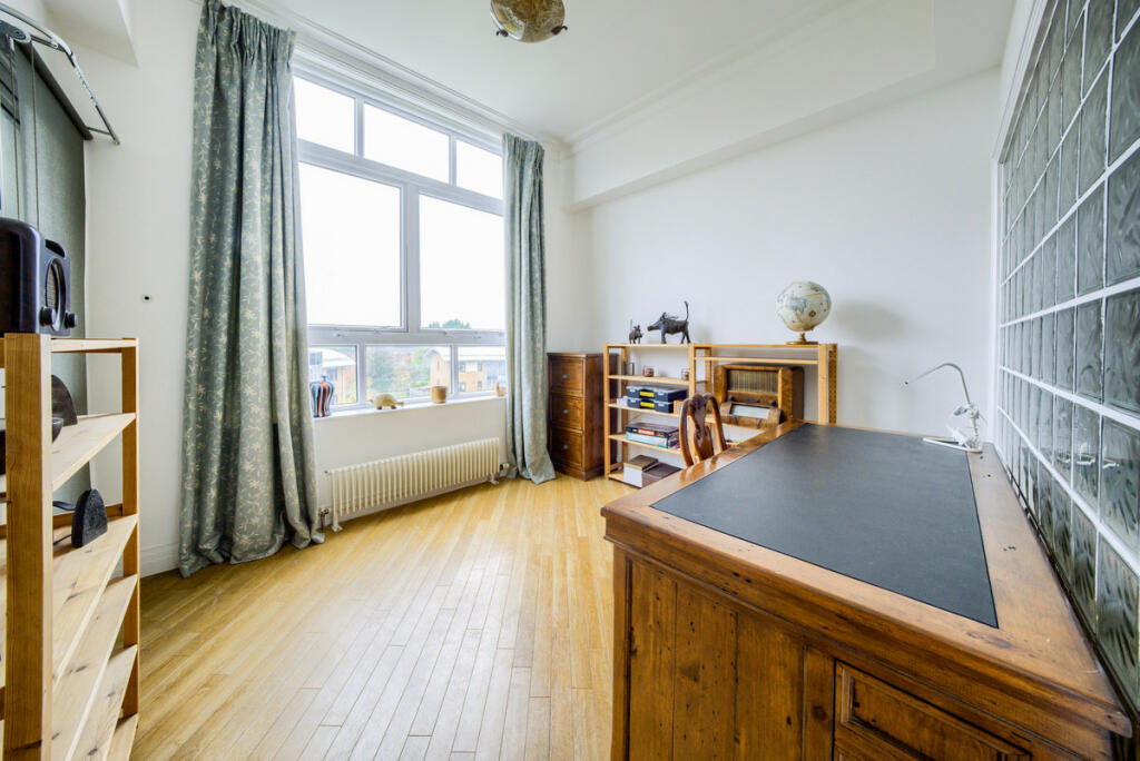 Additional image 13 of PENTHOUSE, Britannic Park, Moseley