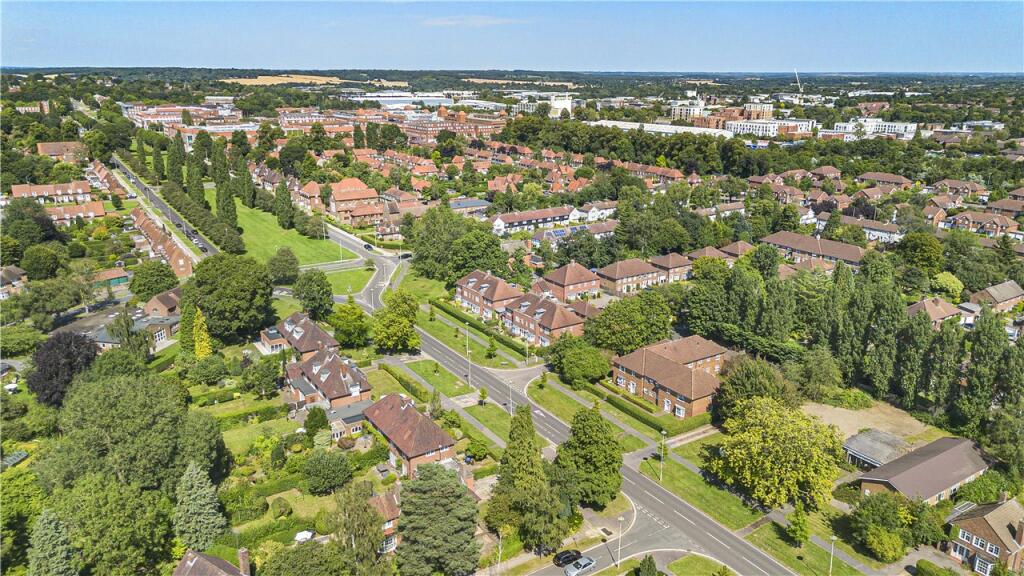 Additional image 31 of Parkway, Welwyn Garden City, Hertfordshire, AL8