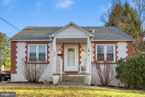 110 W 11th Street, Red Hill, PA 18076