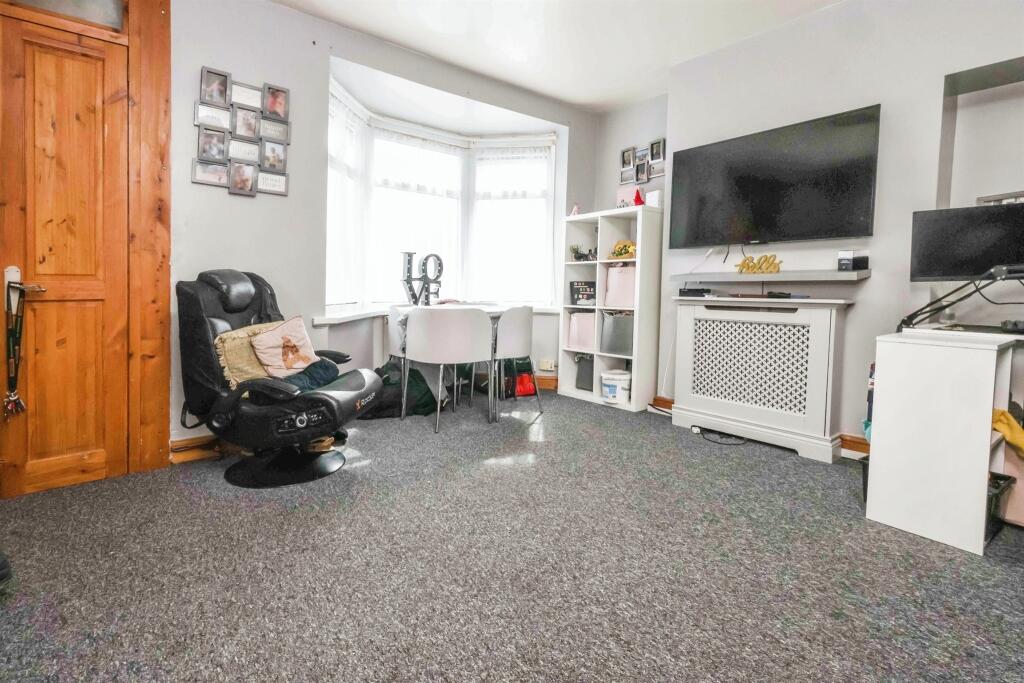 Additional image 6 of Round Road, Birmingham