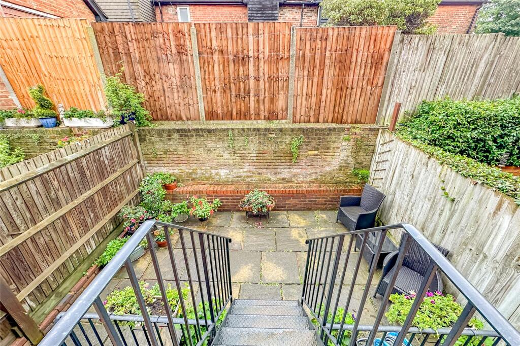 Additional image 13 of Saracens Head Yard, Pageant Road, St. Albans, Hertfordshire, AL1