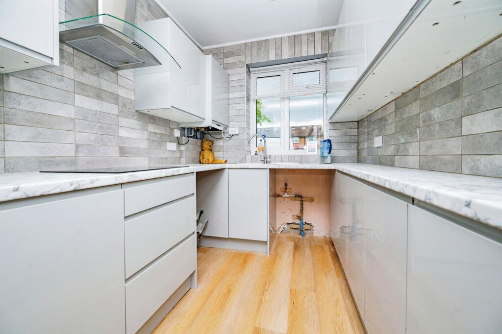 Additional image 2 of Collyer Road, London Colney, St. Albans