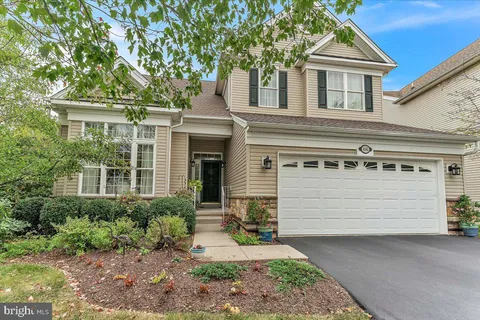 Primary image of 446 Peters Way, Phoenixville, PA 19460