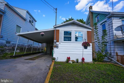 204 Carbon Street, Lehighton, PA 18235