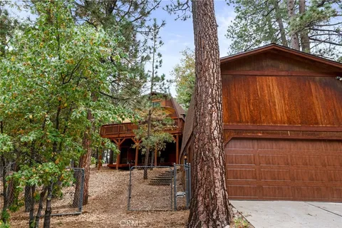 1700 Columbine Drive, Big Bear City, CA 92314