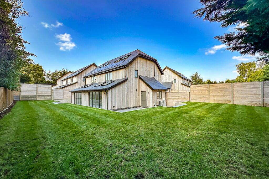 Additional image 3 of Silverwood Barns, St Albans Road, Sandridge, St. Albans, Hertfordshire, AL4