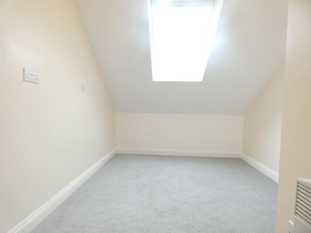 Additional image 4 of Acorn Lodge, Lye Lane