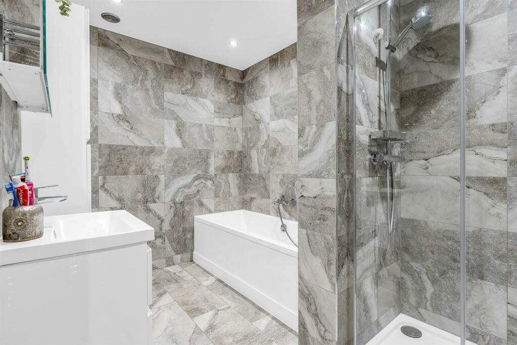 Additional image 15 of Mardley Avenue, Welwyn