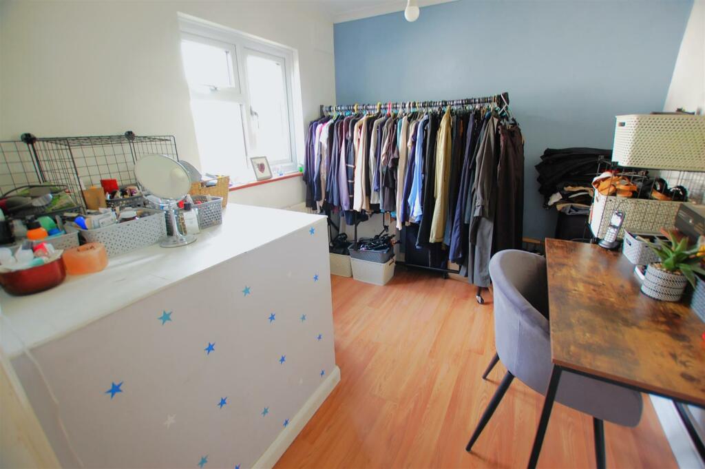 Additional image 16 of Roe Green Lane, Hatfield