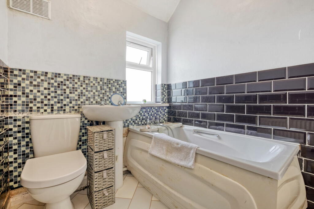 Additional image 11 of Nuthurst Road, Longbridge, Birmingham, B31 4TH