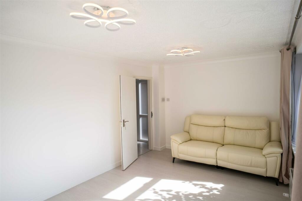 Additional image 4 of Doulton Close, Birmingham, B32