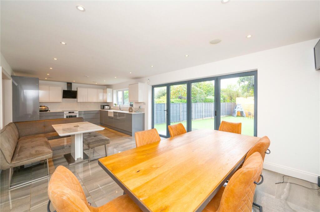 Additional image 11 of The Crescent, Bricket Wood, St. Albans, Hertfordshire